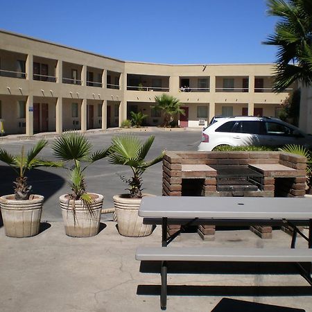 American Inn Hotel & Suites Parral Kültér fotó